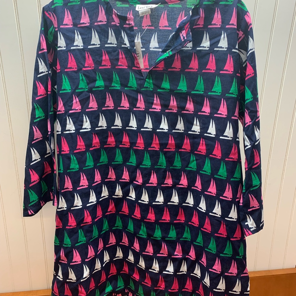 Lexi York womens medium beach cover up / tunic blouse. Navy blue.